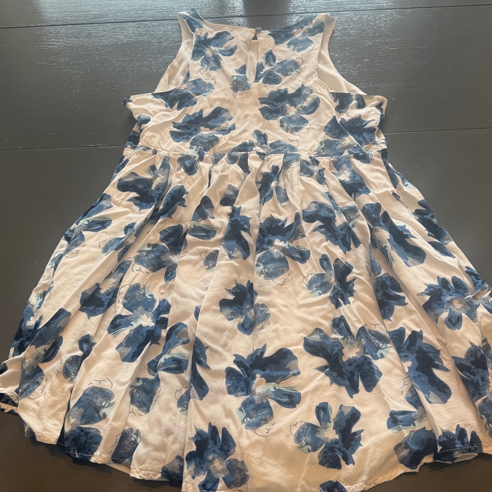 Boutique sundress - Picture 4 of 6